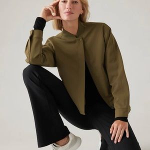 Athleta Stellar Flare Trouser Black 4 Inseam 32